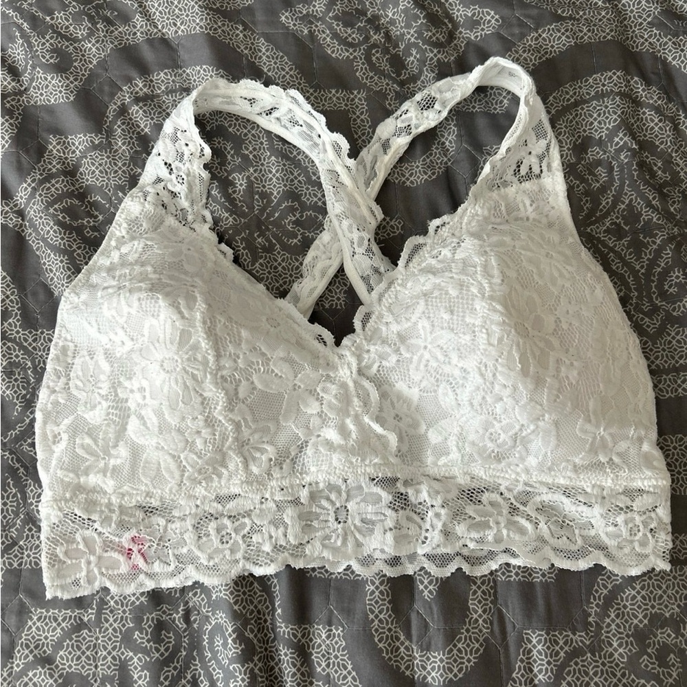 No Boundaries White Lace Bralette